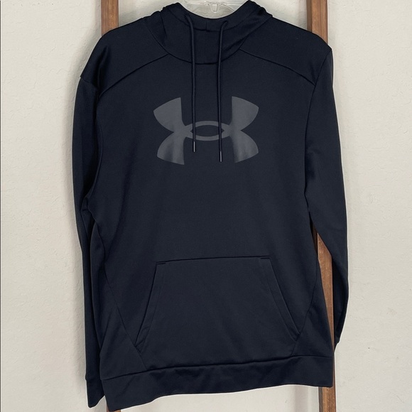 Under Armour Men's Dark Gray Hoodie w/ front pocket Medium - Picture 2 of 7